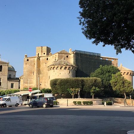 La Terrazza Sul Borgo Bed & Breakfast Serracapriola Exterior photo