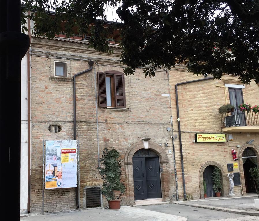 La Terrazza Sul Borgo Bed & Breakfast Serracapriola Exterior photo