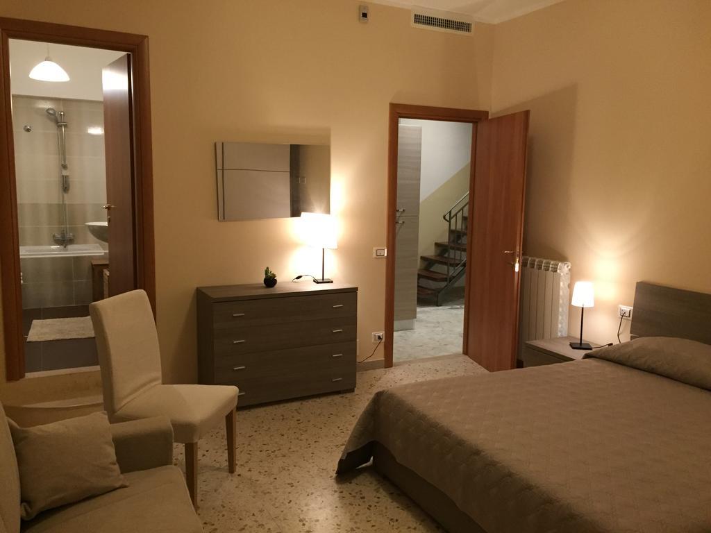 La Terrazza Sul Borgo Bed & Breakfast Serracapriola Exterior photo