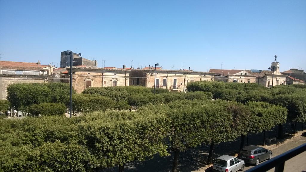La Terrazza Sul Borgo Bed & Breakfast Serracapriola Exterior photo